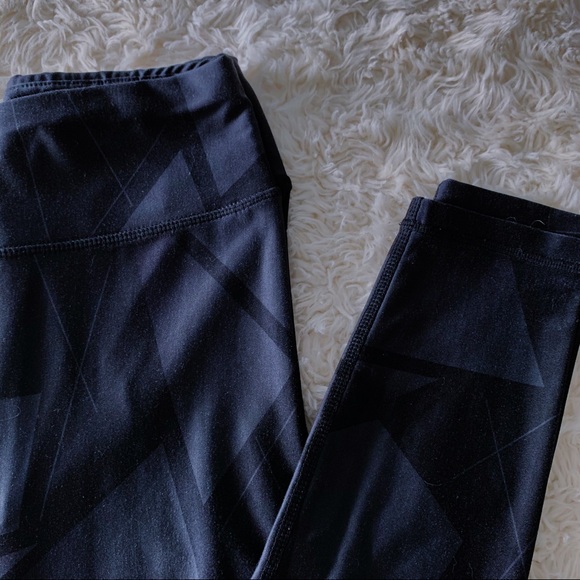 Hyba soft geometric leggings ◼️▪️ - Picture 8 of 10